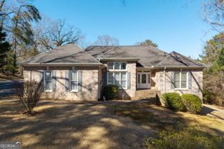 536 Peachtree Road, Hoschton, GA 30548