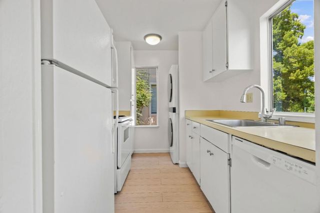 140 Palo Verde Terrace, Santa Cruz, CA 95060