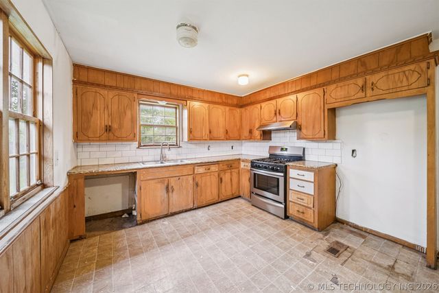 303 N Beaumont Street, Owasso, OK 74055