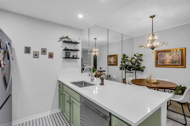 11711 Memorial Drive 271, Houston, TX 77024