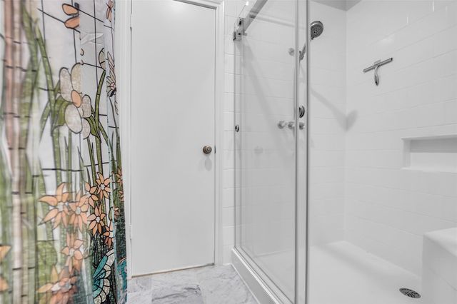 11711 Memorial Drive 271, Houston, TX 77024