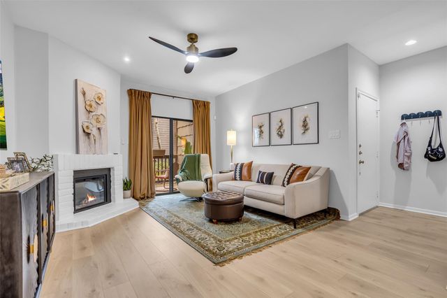 11711 Memorial Drive 271, Houston, TX 77024