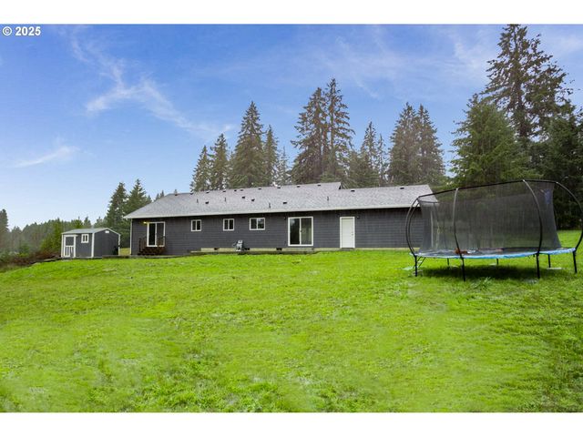 981 SCHAFFRAN Rd, Castle Rock, WA 98611