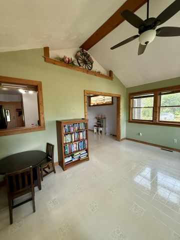 12 HEAGY DR, Lebanon, PA 17046