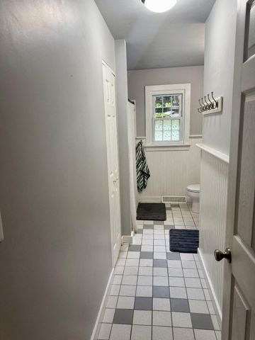 12 HEAGY DR, Lebanon, PA 17046