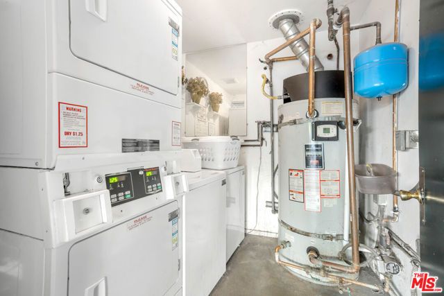 11725 Gilmore Street, North Hollywood (los Angeles), CA 91606