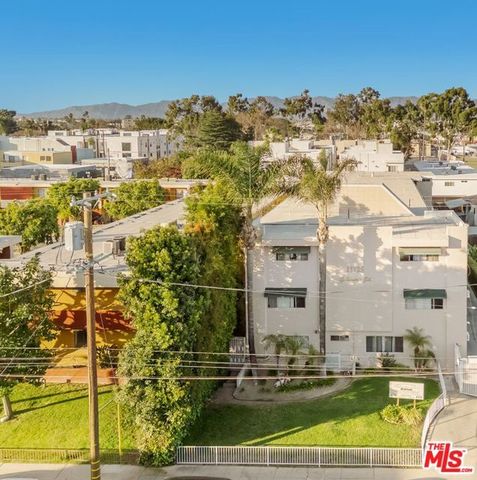 11725 Gilmore Street, North Hollywood (los Angeles), CA 91606