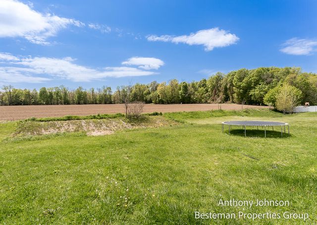 250 Warbler Drive, Caledonia, MI 49316