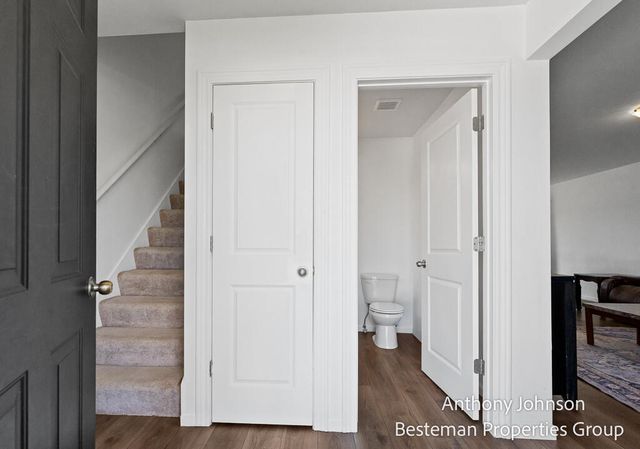 250 Warbler Drive, Caledonia, MI 49316
