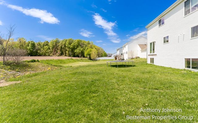 250 Warbler Drive, Caledonia, MI 49316