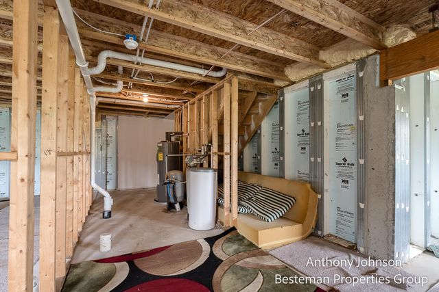 250 Warbler Drive, Caledonia, MI 49316