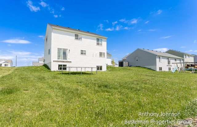 250 Warbler Drive, Caledonia, MI 49316