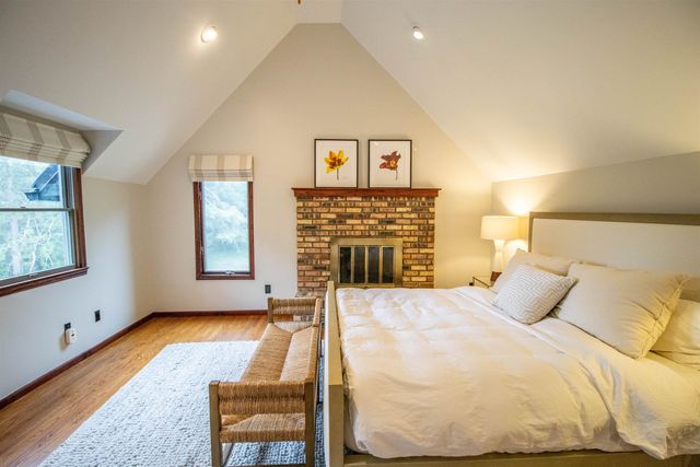 13138 White Lake Road, Fenton, MI 48430