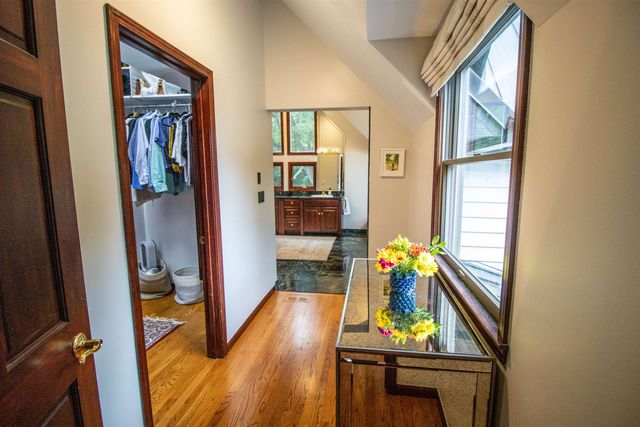 13138 White Lake Road, Fenton, MI 48430