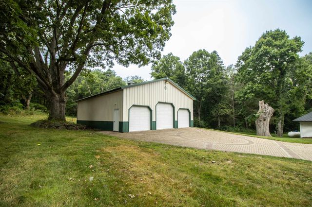 13138 White Lake Road, Fenton, MI 48430