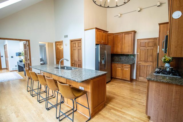 13138 White Lake Road, Fenton, MI 48430