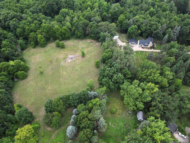 13138 White Lake Road, Fenton, MI 48430