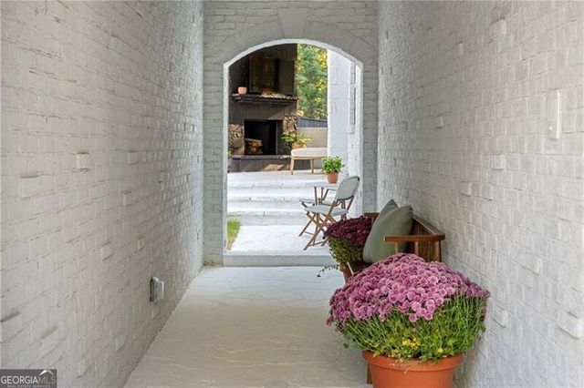 2079 Old Settlement Road NW, Atlanta, GA 30327