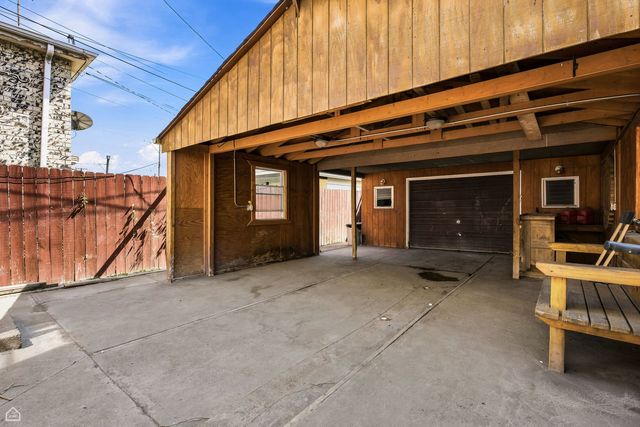 4440 N Kasson Avenue, Chicago, IL 60630