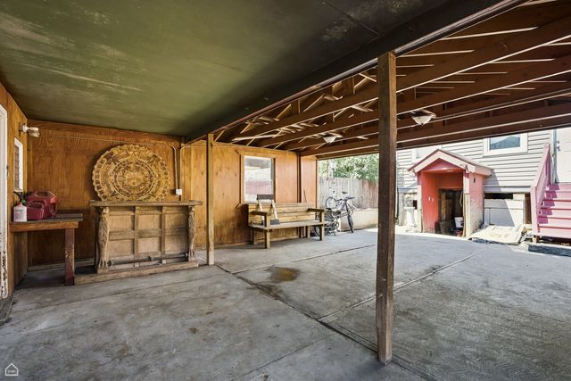 4440 N Kasson Avenue, Chicago, IL 60630