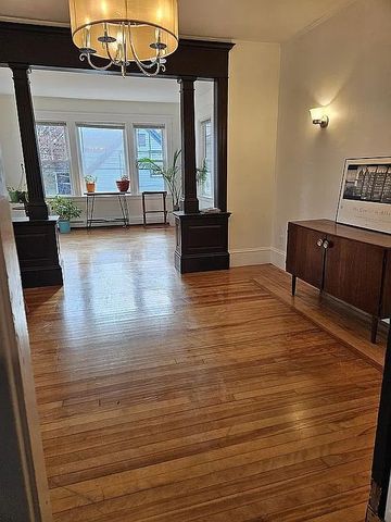 218 Howell Street 2, Providence, RI 02906