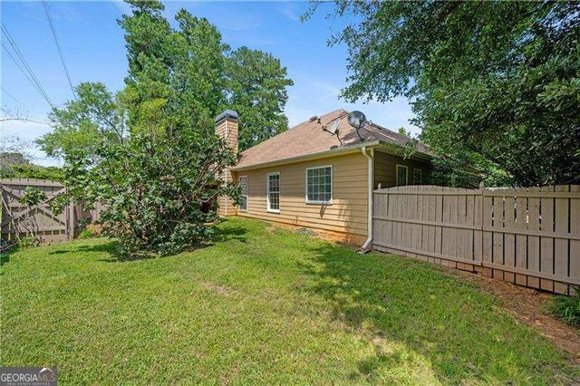 6375 Seymour Place NW, Acworth, GA 30101