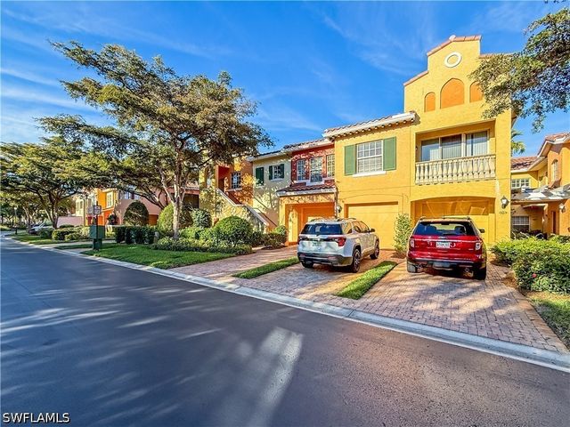 8524 Via Lungomare CIR 201, Estero, FL 33928