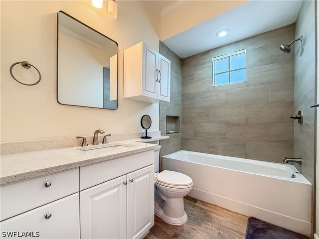 8524 Via Lungomare CIR 201, Estero, FL 33928