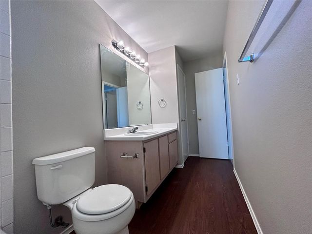 9701 Nightjar DR A, Austin, TX 78748
