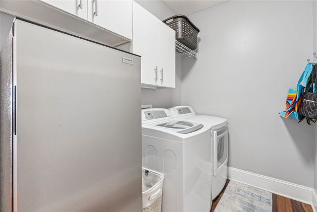 4609 Ashwood Drive, Urbandale, IA 50322