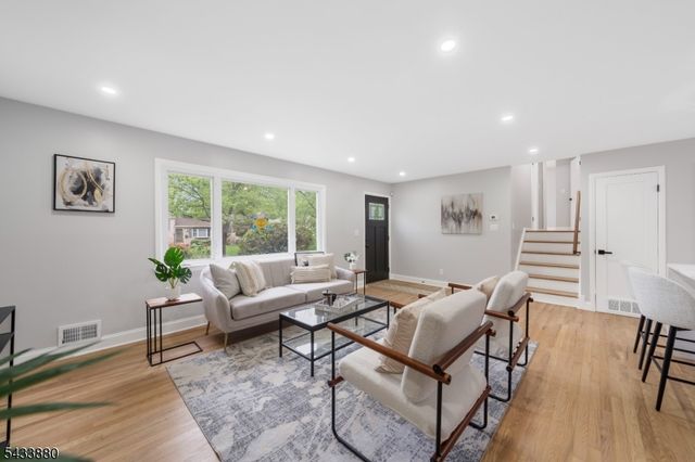 58 Glenwood Rd, Fanwood Boro, NJ 07023