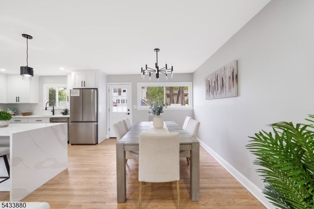 58 Glenwood Rd, Fanwood Boro, NJ 07023