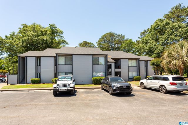 404 Paradise Isle Unit 404, Riverside, AL 35135