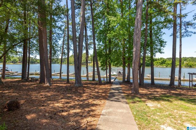404 Paradise Isle Unit 404, Riverside, AL 35135