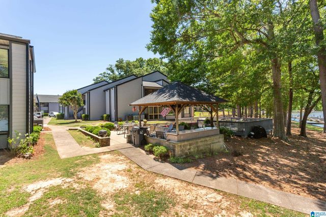 404 Paradise Isle Unit 404, Riverside, AL 35135