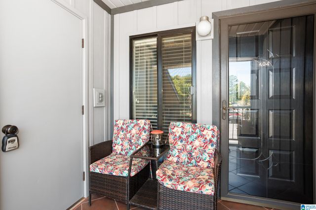 404 Paradise Isle Unit 404, Riverside, AL 35135