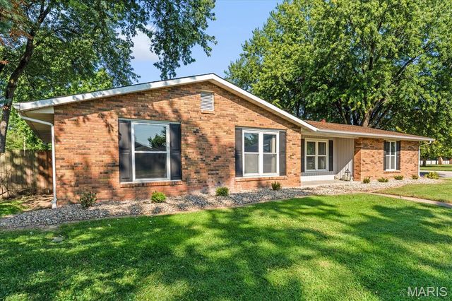 513 Emily Drive, O'fallon, IL 62269