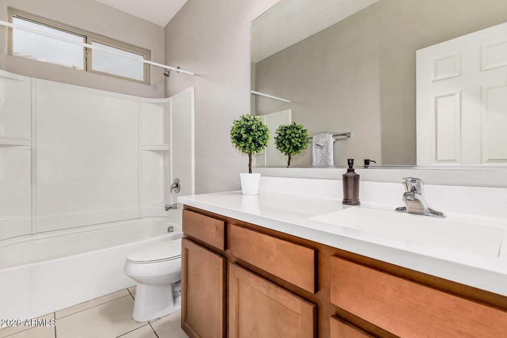 Image 25 of property listing at 4228 W COLES Road, Laveen, AZ 85339