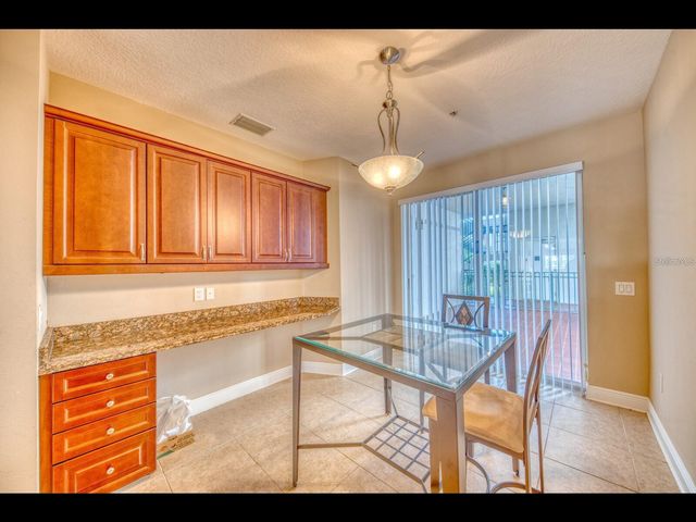 1042 BELLASOL WAY 203, Apollo Beach, FL 33572