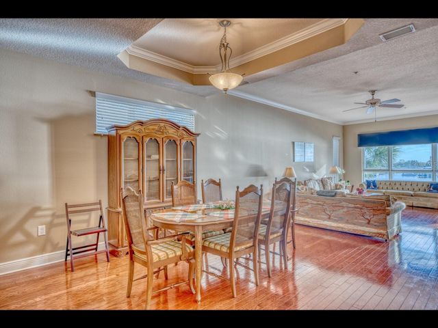 1042 BELLASOL WAY 203, Apollo Beach, FL 33572