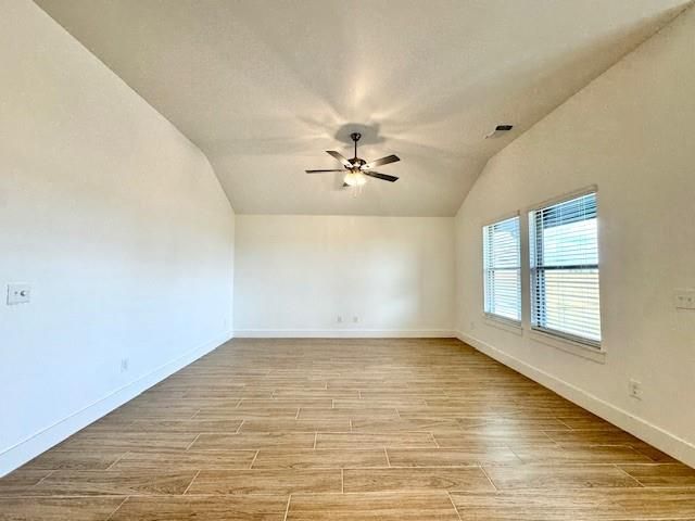 3200 Pagoda Pead Drive, Yukon, OK 73099