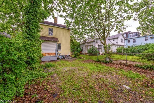 177 E Hazelwood Ave, Rahway City, NJ 07065