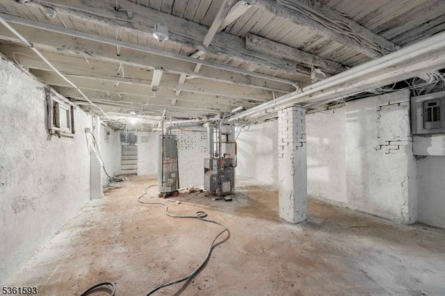 177 E Hazelwood Ave, Rahway City, NJ 07065