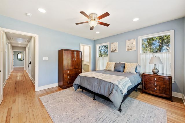 1610 Pace Bend RD N, Spicewood, TX 78669