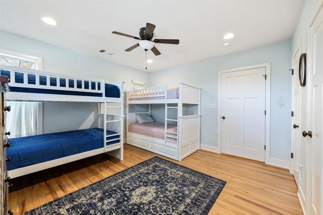 1610 Pace Bend RD N, Spicewood, TX 78669