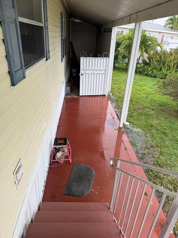 8557 SW 18th Street, Davie, FL 33324
