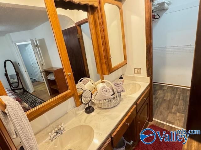 3905 Mccalley Place SW, Huntsville, AL 35805