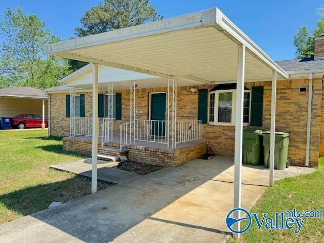 3905 Mccalley Place SW, Huntsville, AL 35805