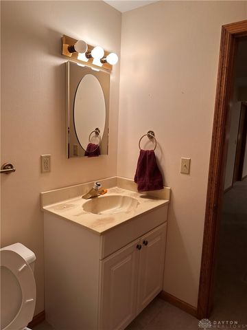 1344 N Regency, Xenia, OH 45385