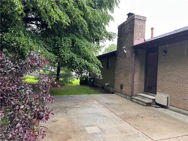 1344 N Regency, Xenia, OH 45385